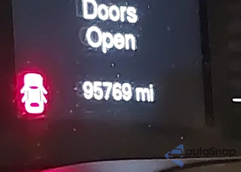 2015 Jeep Cherokee Latitude из США, поврежденный, VIN 1C4PJMCS5FW600003